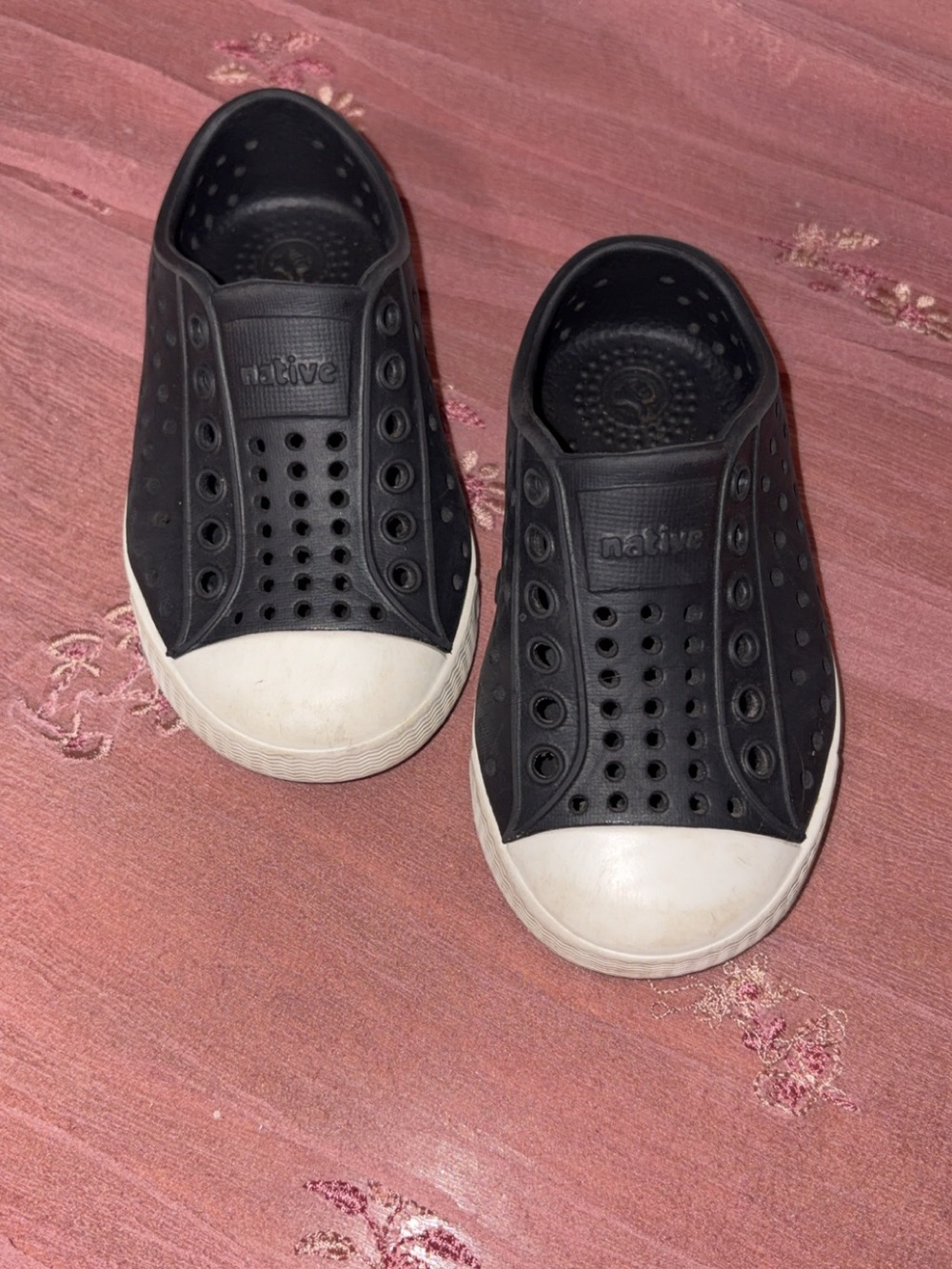 Native Kids Water Shoes — Black with White Toe